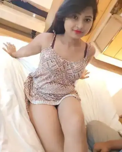 Call Girls in Khargone